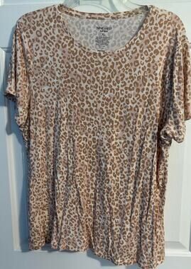 Nine West Soft Spun Leopard Cheetah Print Short Sleeve Top Size XL Tan